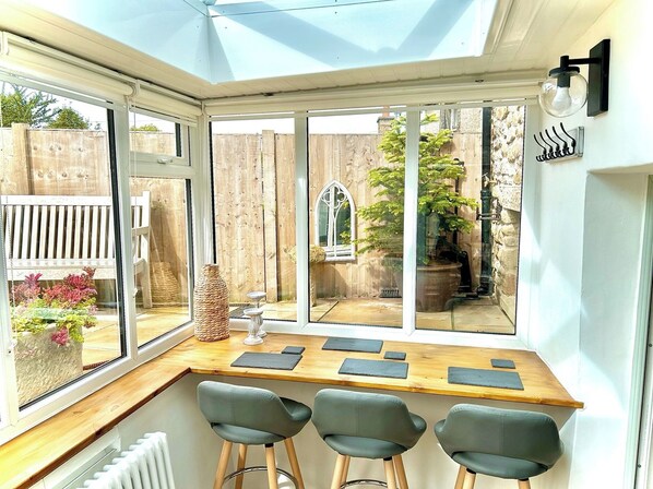 Cottage | Interior