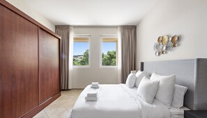 Deluxe Apartment | 1 bedroom, individually decorated, iron/ironing board, free WiFi - Elegant Apartment Retreat at Widcombe House 3 (Dubai)