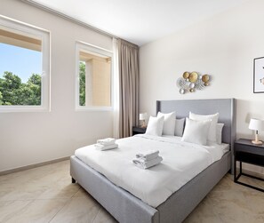 Deluxe-Apartment | 1 Schlafzimmer, individuell dekoriert, Bügeleisen/Bügelbrett