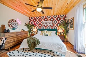 5 chambres, fer et planche à repasser, Wi-Fi, draps fournis