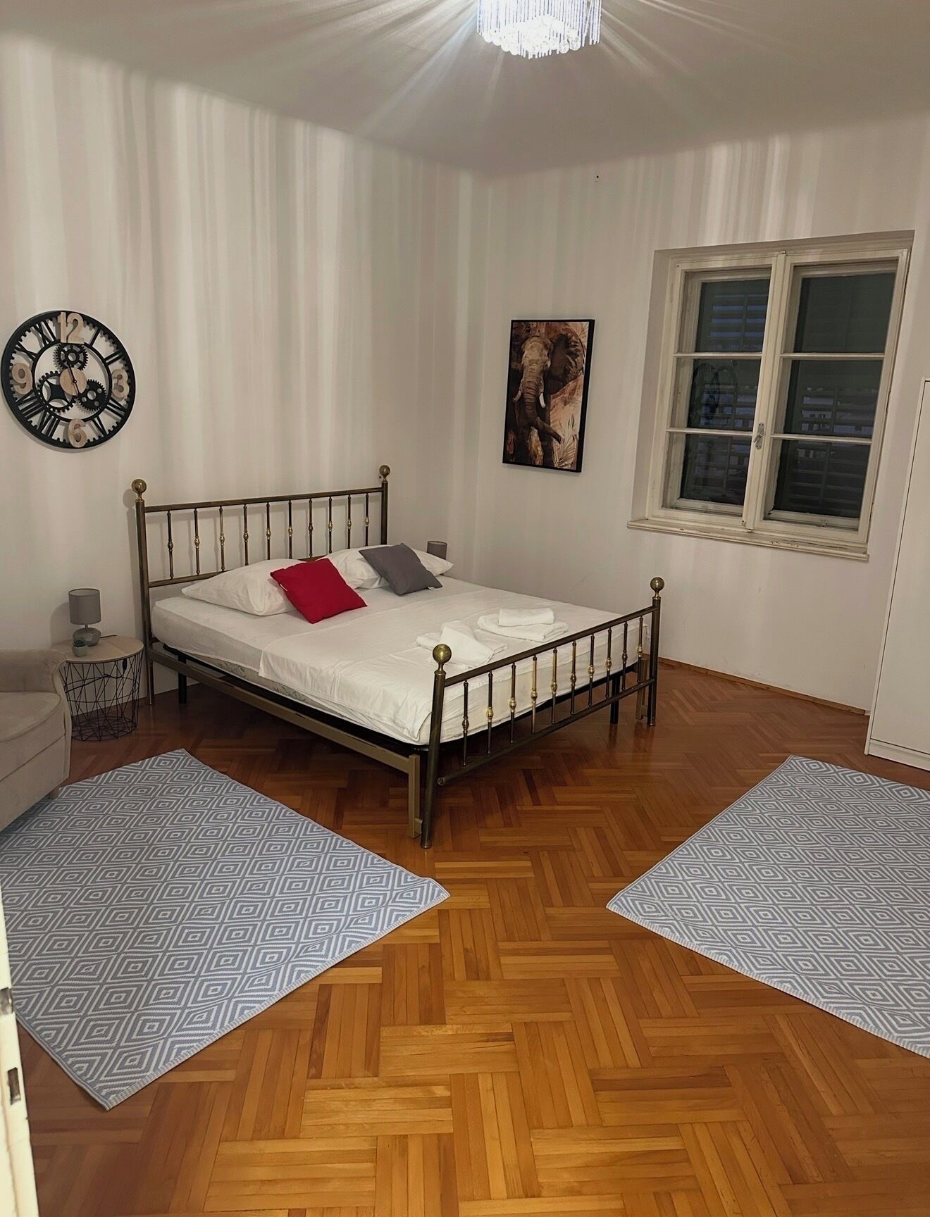 3 bedrooms, WiFi, bed sheets