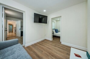 2 Schlafzimmer, Bügeleisen/Bügelbrett, WLAN, Bettwäsche