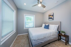 3 Schlafzimmer, Bügeleisen/Bügelbrett, WLAN, Bettwäsche