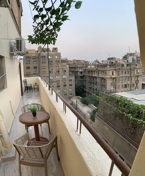 City view from property - Midtown Homes & studios  (Cairo)