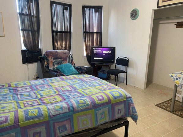1 bedroom, iron/ironing board, WiFi, bed sheets - Aria Hospital, I-95, NY ramp (Philadelphia)
