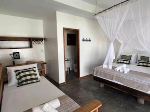4 bedrooms, free WiFi, bed sheets