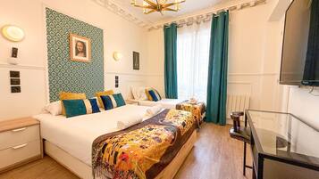 3 slaapkamers, een strijkplank/strijkijzer, gratis wifi, beddengoed