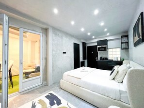 مكواة/لوح كي وواي فاي مجانًا وملاءات أسرّة