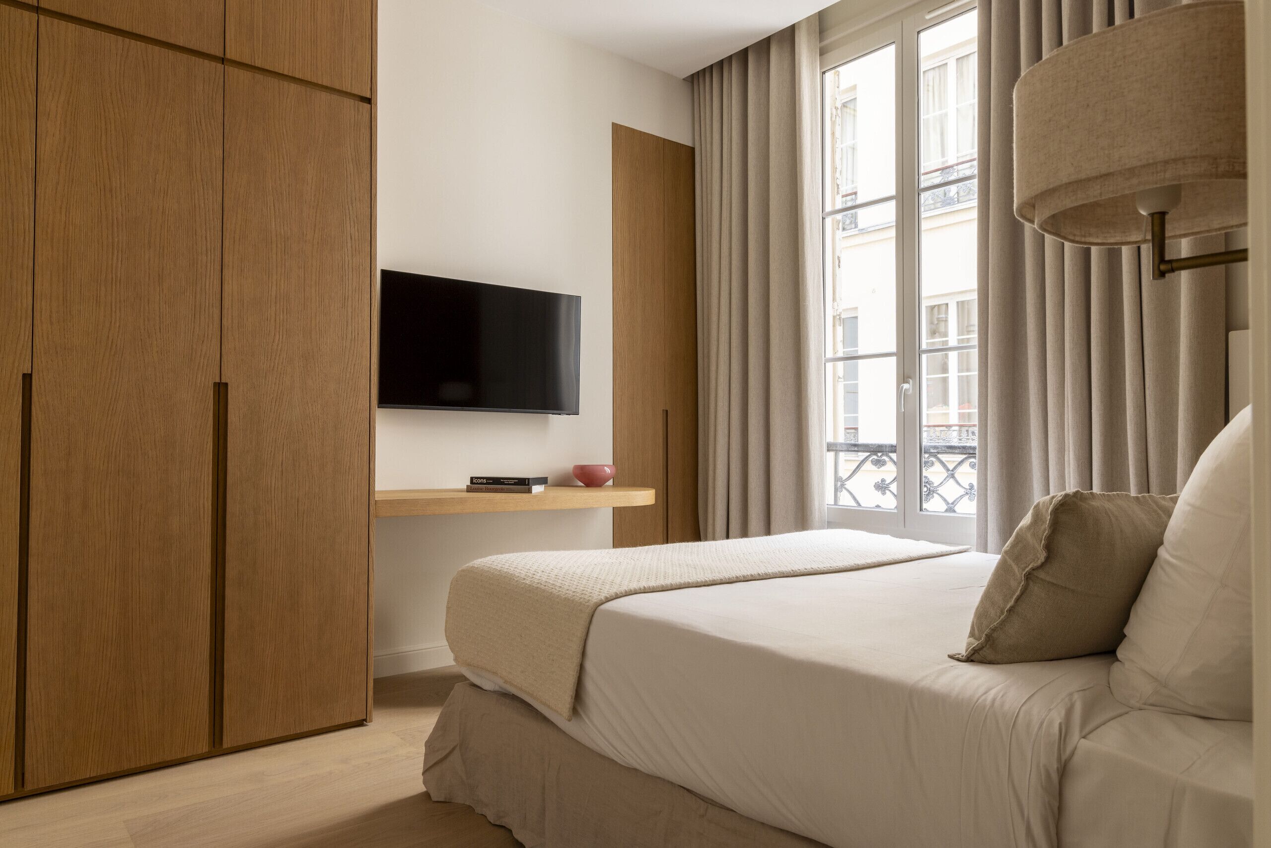 3 chambres, fer et planche à repasser, accès au Wi-Fi (inclus)