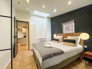 1 bedroom, iron/ironing board, free WiFi, bed sheets
