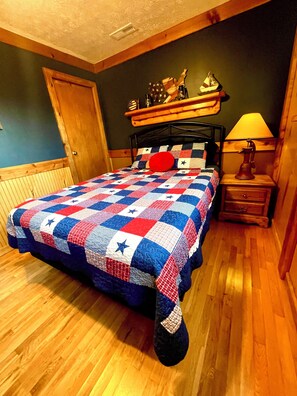 4 bedrooms, WiFi, bed sheets