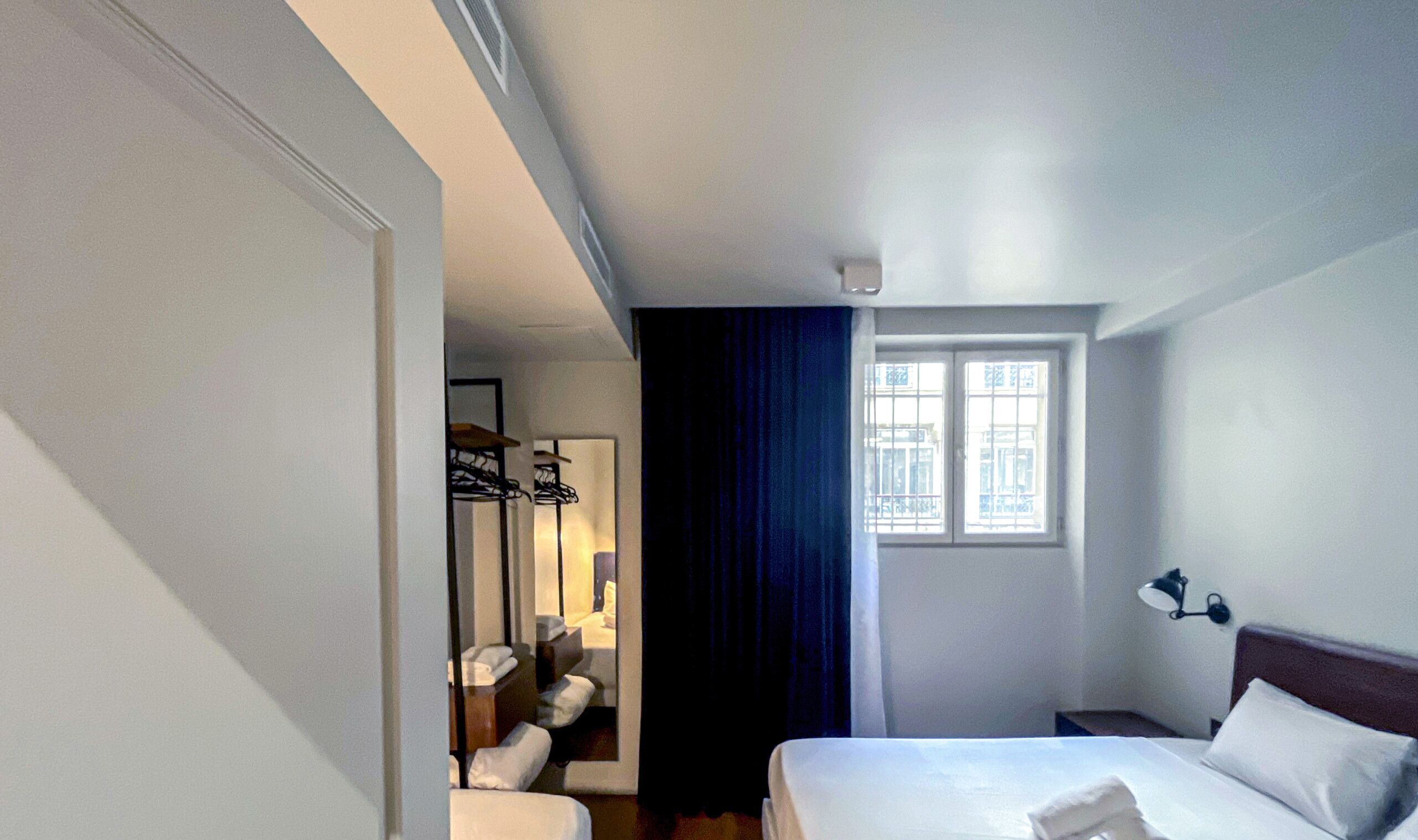 3 habitaciones, tabla de planchar con plancha y wifi gratis 