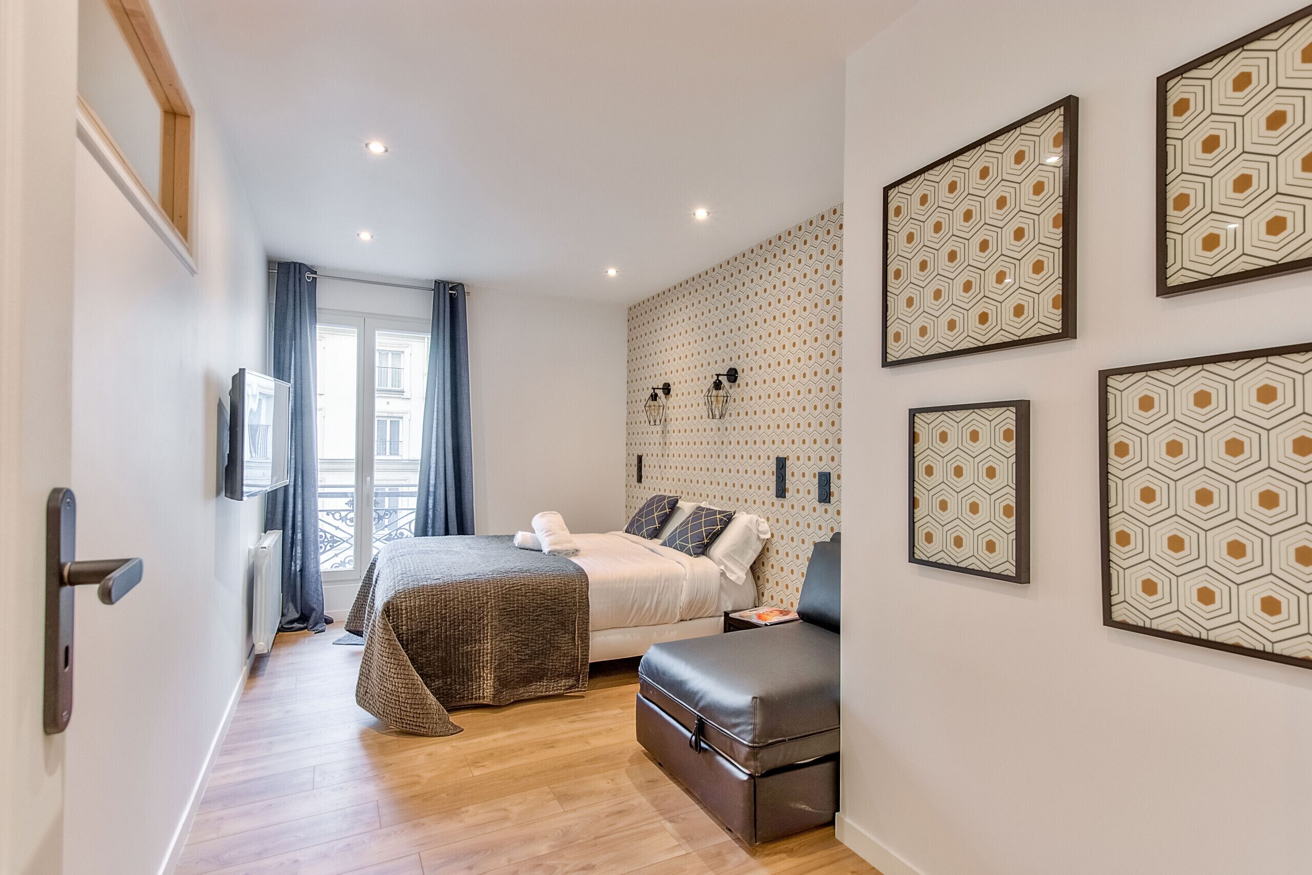 3 Schlafzimmer, Schreibtisch, Bügeleisen/Bügelbrett, kostenloses WLAN