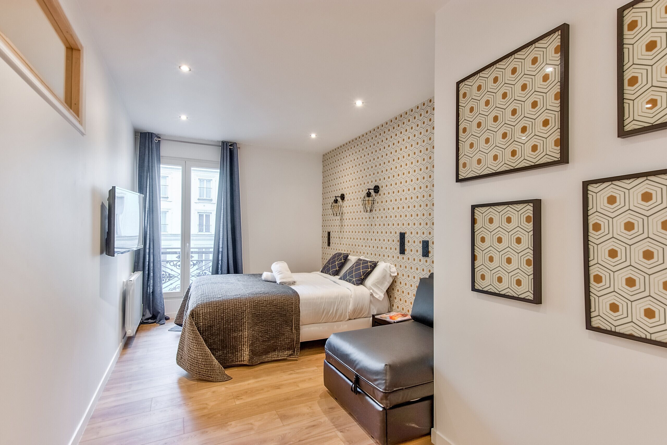 3 Schlafzimmer, Schreibtisch, Bügeleisen/Bügelbrett, kostenloses WLAN