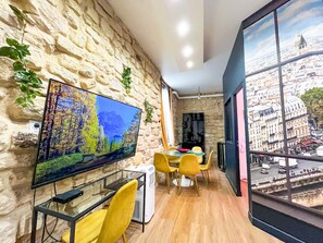 Dining - Urban Flat 154 - Pretty 2 BDR in center of Paris (París)