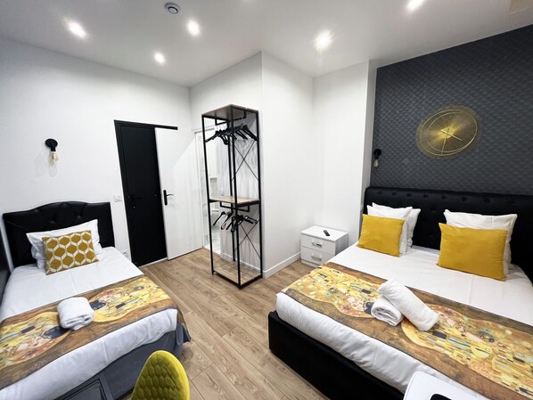 2 bedrooms, iron/ironing board, free WiFi, bed sheets