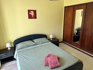 2 chambres, draps fournis