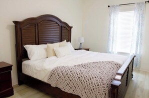 3 bedrooms, iron/ironing board, WiFi