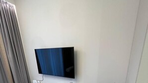 Unclassified image, 3 of 13, button - KW51 LUX Apartments (Kraków)