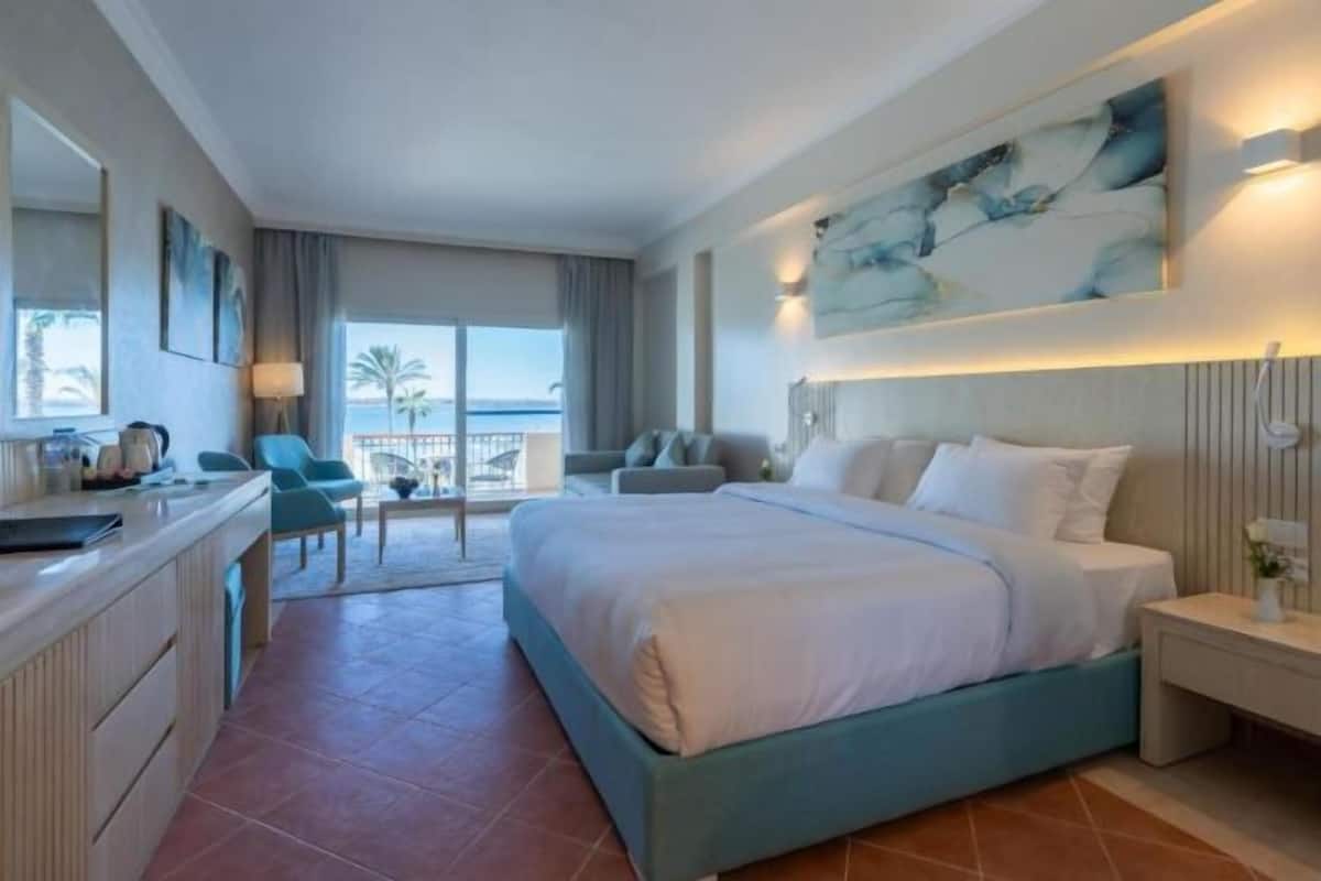 1 bedroom, in-room safe, laptop workspace, iron/ironing board