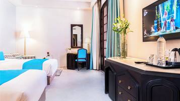 Chambre Double Standard, vue jardin | 1 chambre, coffres-forts dans les chambres