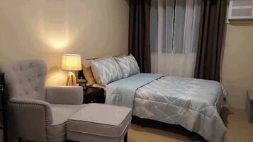 1 habitación y ropa de cama