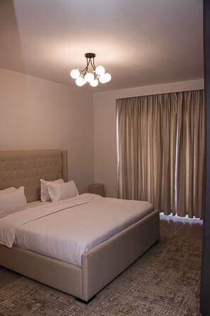 3 Schlafzimmer, Bügeleisen/Bügelbrett, WLAN, Bettwäsche