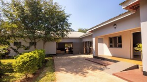 Unclassified image, 2 of 24, button - Lulu Guest Lodge (Victoria Falls)