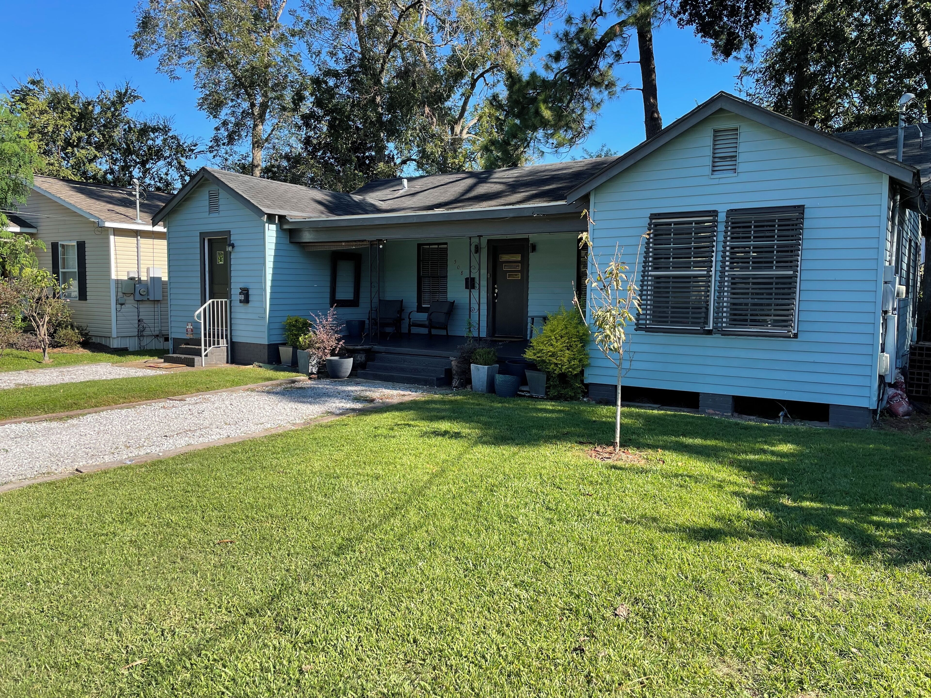 Beautiful home in the heart of Lafayette