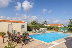 Villa (3 Bedrooms) | Exterior