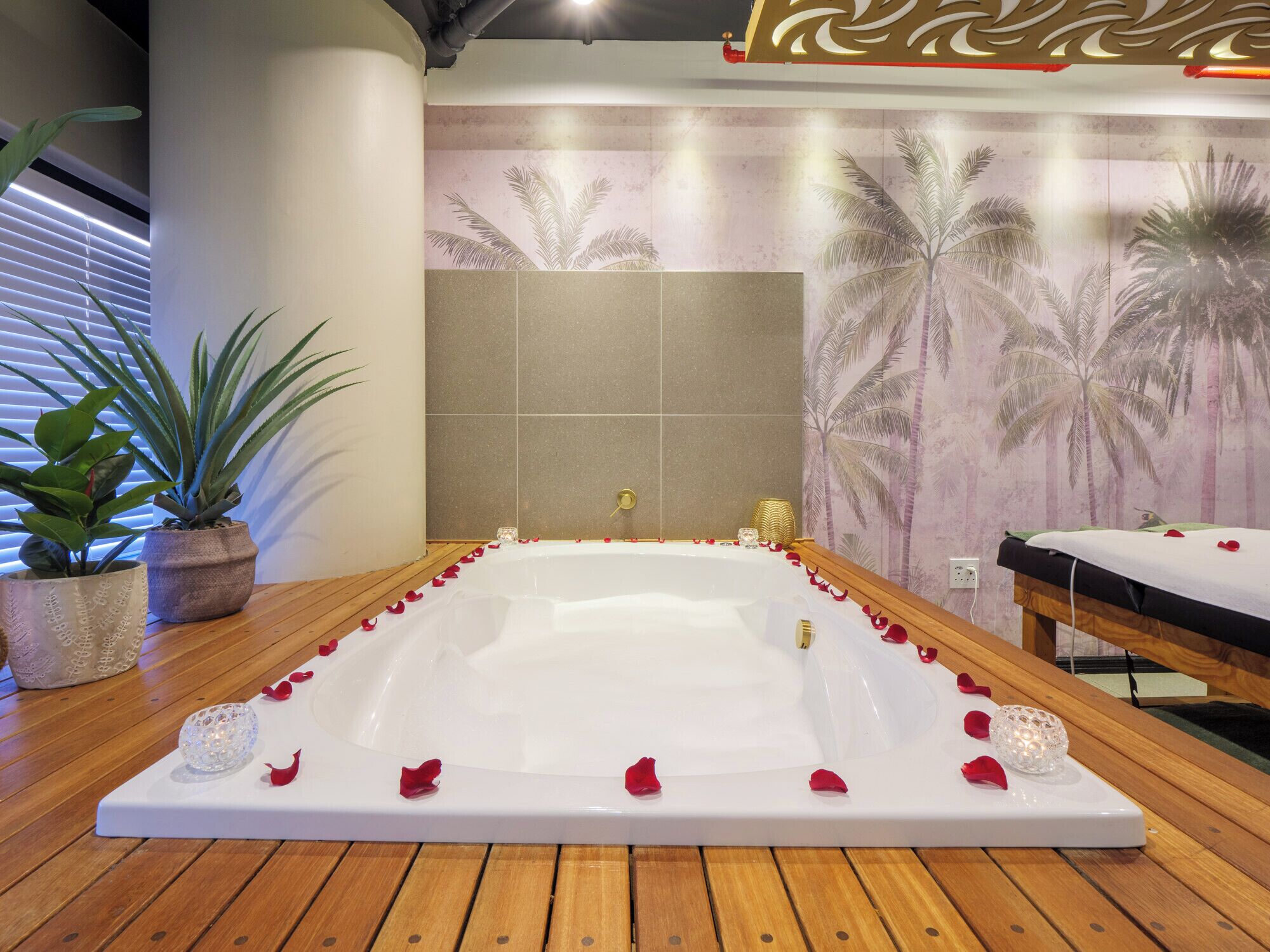 Salas para tratamentos a dois, tratamentos corporais, aromaterapia