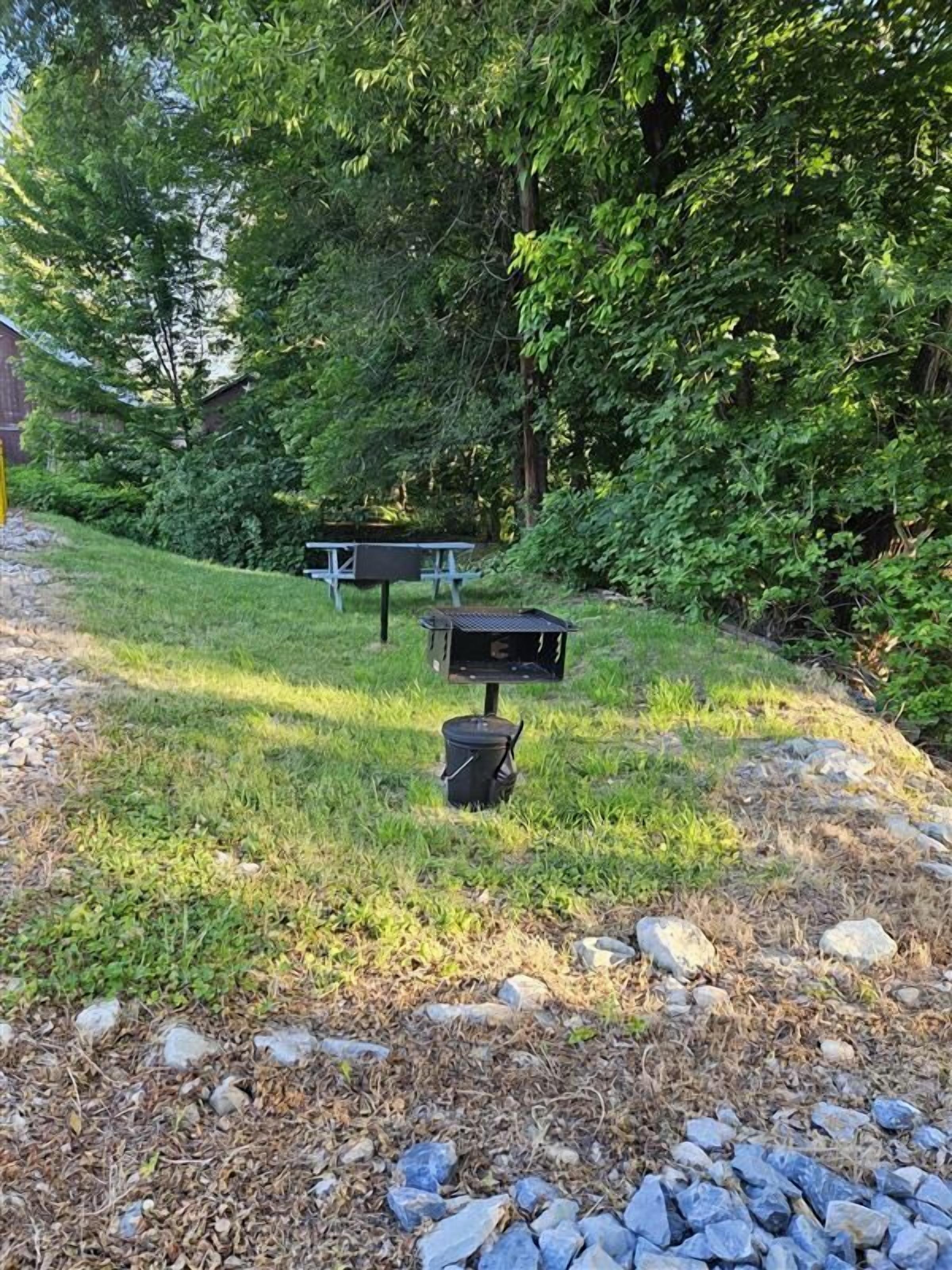 BBQ/picnic area