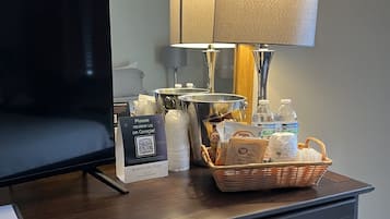 Habitación básica (North Wing Queen ADA) | Wifi gratis