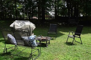 المنطقة المحيطة بالمنشأة