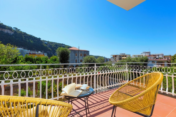 Apartment, 1 Bedroom, Smoking, Balcony | Terrace/patio