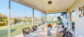 Dog-Friendly Canal-View Retreat in Central Port Charlotte