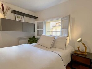 3 bedrooms