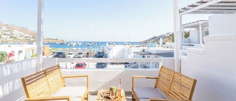 Deluxe Studio (15) | Terrace/patio