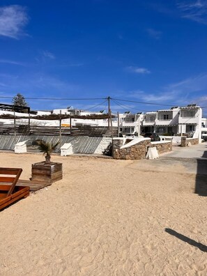 Front of property - SEA SIDE APARTMENTS IN ORNOS BEACH (Mykonos)