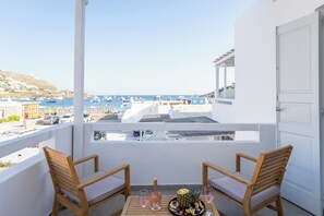 Deluxe Studio (15) | Terrace/patio