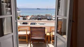 Coffres-forts dans les chambres, rideaux occultants