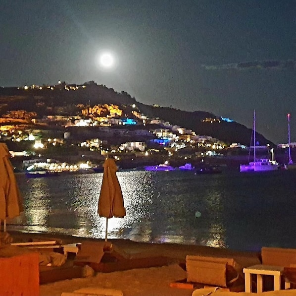 Exterior - SEA SIDE APARTMENTS IN ORNOS BEACH (Mykonos)