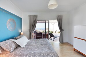 Egyptian cotton sheets, premium bedding, individually decorated