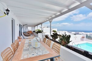 Villa Nirvana - Apartamento confort, vista al océano | Terraza o patio