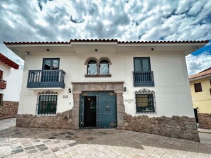 Fachada del alojamiento