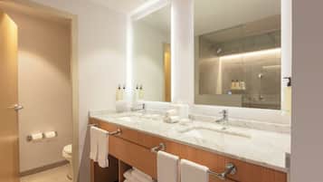 Hair dryer, towels