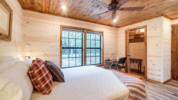 1 Schlafzimmer, Schreibtisch, Bügeleisen/Bügelbrett, Internetzugang