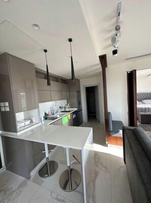 Private kitchen - Furnished luxurious suite for Rent! (Amman)