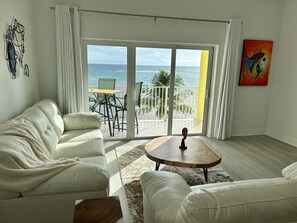 تلفزيون ذكي