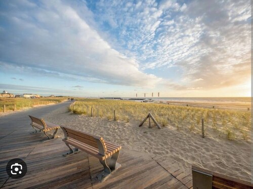 	
Complete 3 bedr wonderful GETAWAY available in a perfect location in LEIDEN !